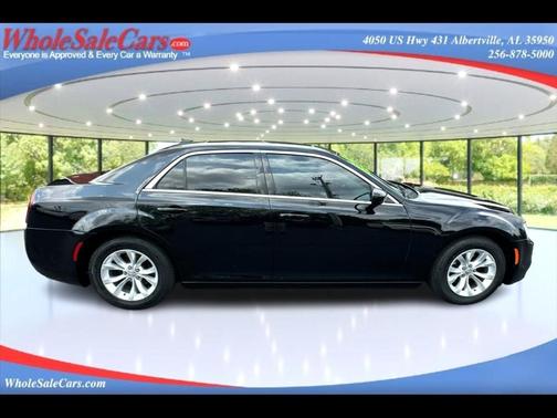 2016 Chrysler 300 Limited