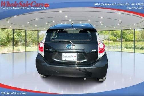 2014 Toyota Prius c Three