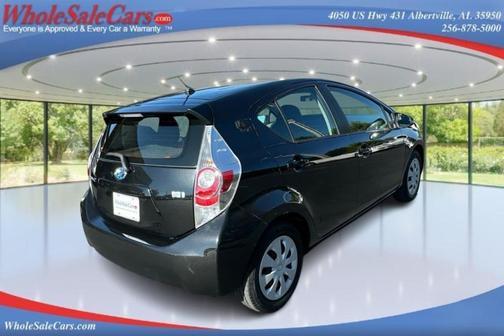 2014 Toyota Prius c Three