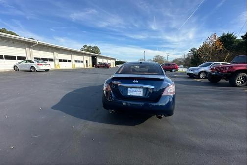 2012 Nissan Maxima SV