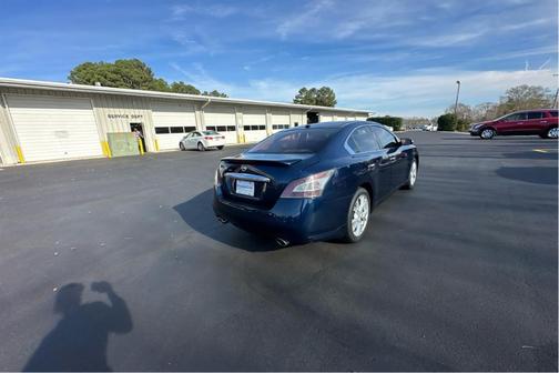 2012 Nissan Maxima SV