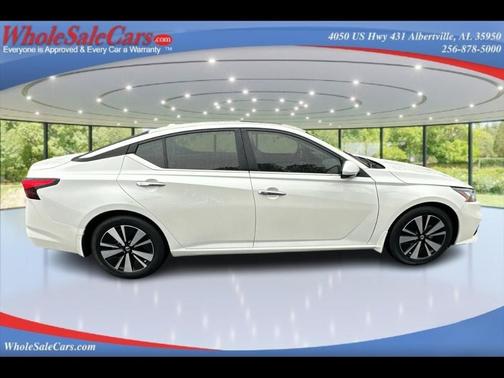 2022 Nissan Altima 2.5 SV