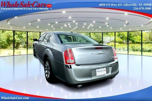 2014 Chrysler 300C Base