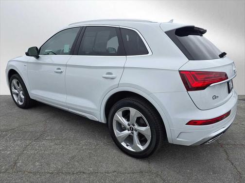 2022 Audi Q5 Premium Plus 45 TFSI S line quattro S tronic