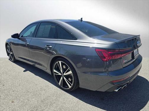 2022 Audi S6 Premium Plus TFSI quattro Tiptronic