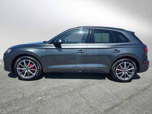 2024 Audi Q5 Premium Plus 55 TFSI e S line quattro S tronic