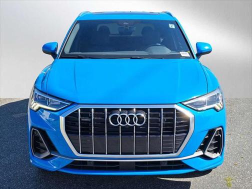 2022 Audi Q3 Premium Plus 45 TFSI S line quattro Tiptronic