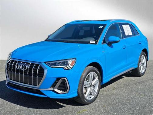2022 Audi Q3 Premium Plus 45 TFSI S line quattro Tiptronic