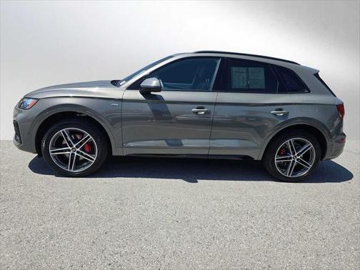 2024 Audi Q5 Prestige 55 TFSI e S line quattro S tronic