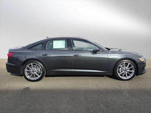 2025 Audi A6 Premium Plus 45 TFSI quattro S tronic