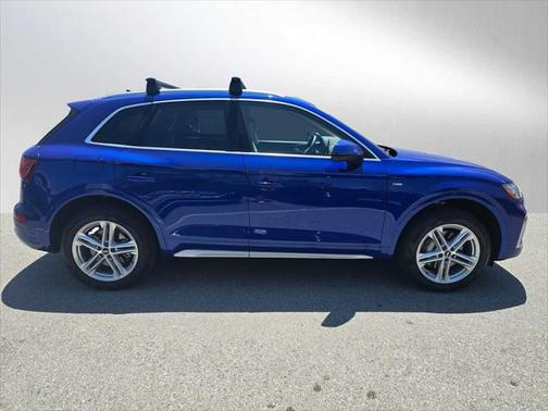 2025 Audi Q5 Premium 55 TFSI e S line quattro S tronic