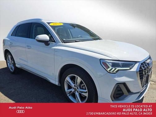 2022 Audi Q3 Premium Plus 45 TFSI S line quattro Tiptronic