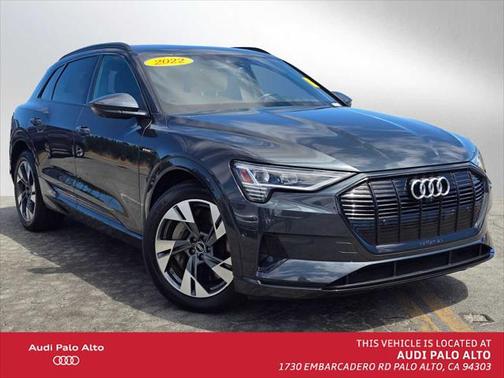 2022 Audi e-tron Premium quattro