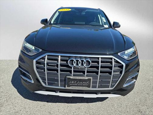 2022 Audi Q5 Premium Plus 40 TFSI quattro S tronic