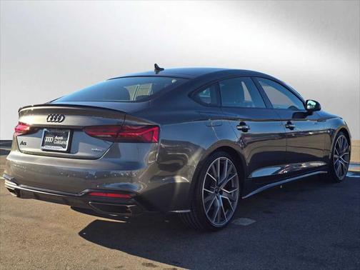 2025 Audi A5 Sportback Premium Plus 45 TFSI S line quattro S tronic