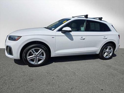 2025 Audi Q5 Premium 55 TFSI e S line quattro S tronic