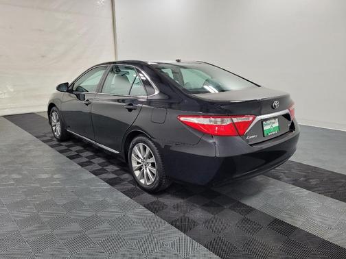 2016 Toyota Camry XLE