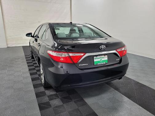 2016 Toyota Camry XLE