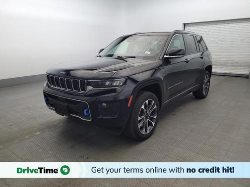 Diamond Black Crystal Pearlcoat 2022 Jeep Grand Cherokee 4xe Overland