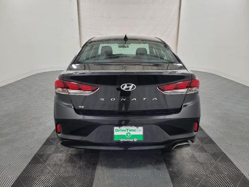 2018 Hyundai SONATA SE