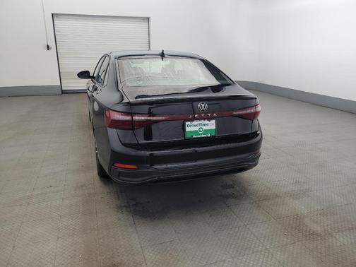 Deep Black Pearl 2025 Volkswagen Jetta 1.5T Sport