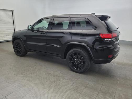 2021 Jeep Grand Cherokee Laredo