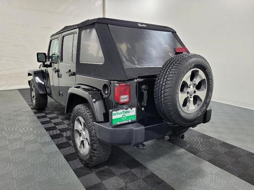 2017 Jeep Wrangler Unlimited Sahara