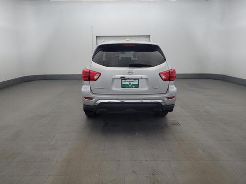 Brilliant Silver Metallic 2019 Nissan Pathfinder S