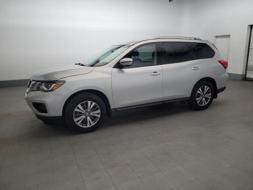 Brilliant Silver Metallic 2019 Nissan Pathfinder S