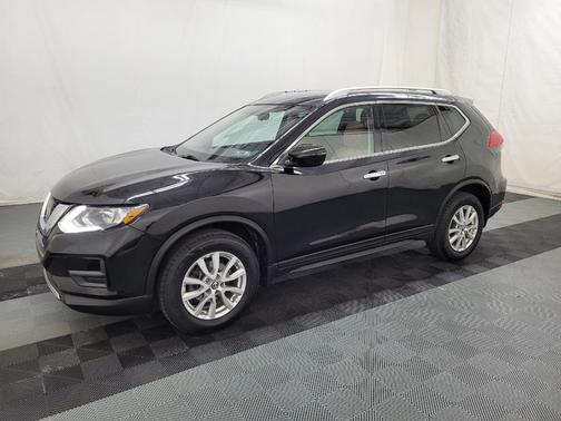 Magnetic Black 2017 Nissan Rogue SV