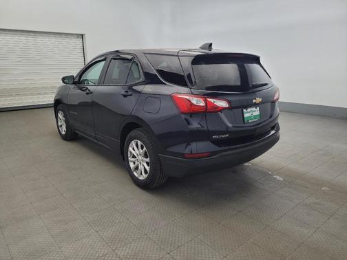 Midnight Blue Metallic 2020 Chevrolet Equinox LS