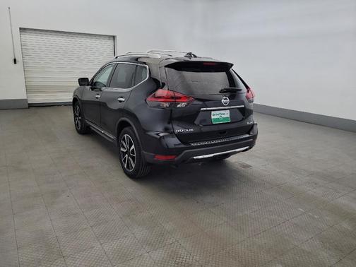 Magnetic Black Pearl 2020 Nissan Rogue SL
