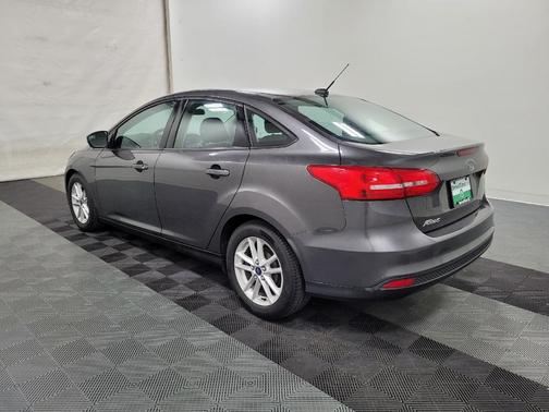 Gray 2016 Ford Focus SE