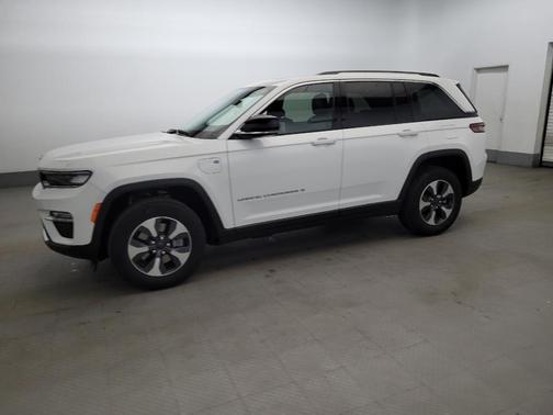 Bright White Clearcoat 2023 Jeep Grand Cherokee 4xe Base