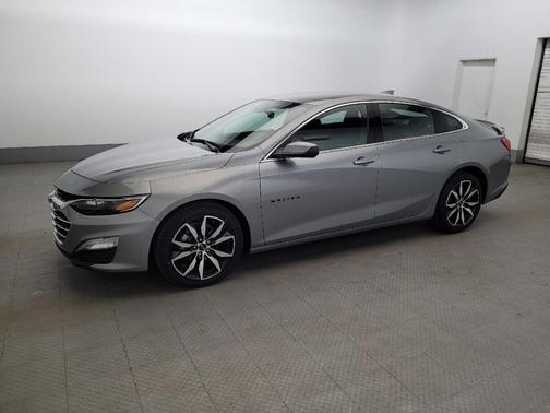 Gray 2024 Chevrolet Malibu FWD RS