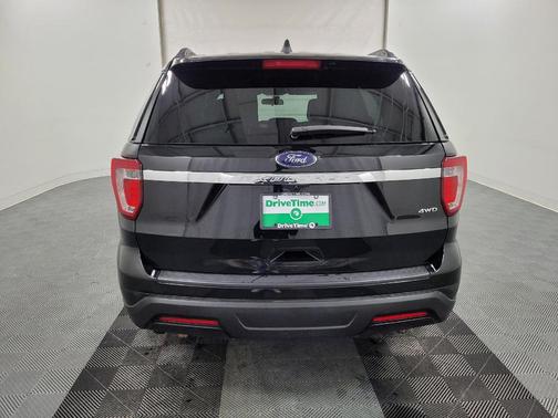 2018 Ford Explorer Base