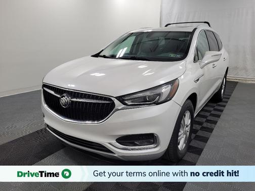 White 2018 Buick Enclave Essence