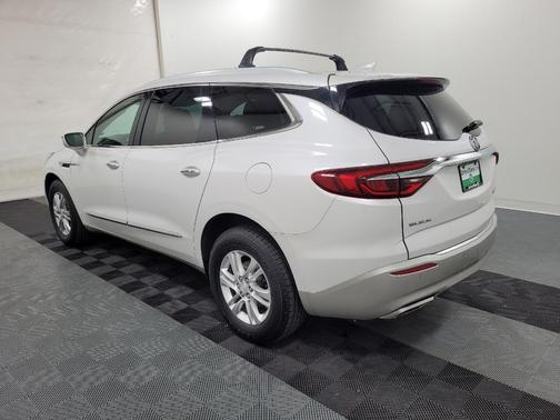 White 2018 Buick Enclave Essence