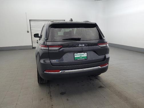 2022 Jeep Grand Cherokee 4xe Base