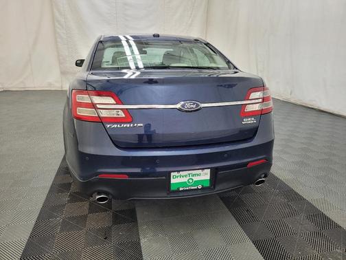 2017 Ford Taurus SEL