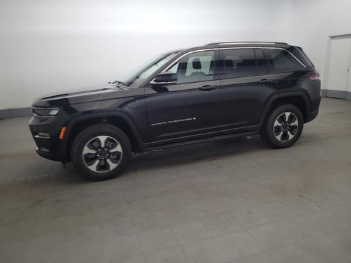 Diamond Black Crystal Pearlcoat 2022 Jeep Grand Cherokee 4xe Base