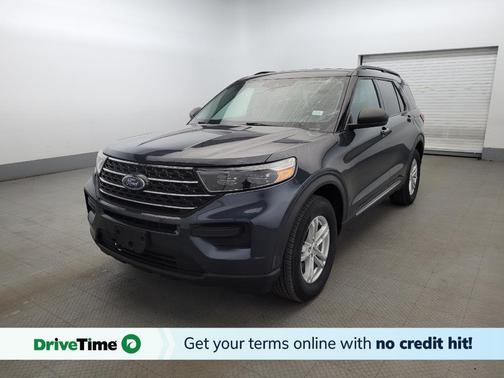 Blue 2022 Ford Explorer XLT