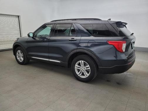Blue 2022 Ford Explorer XLT