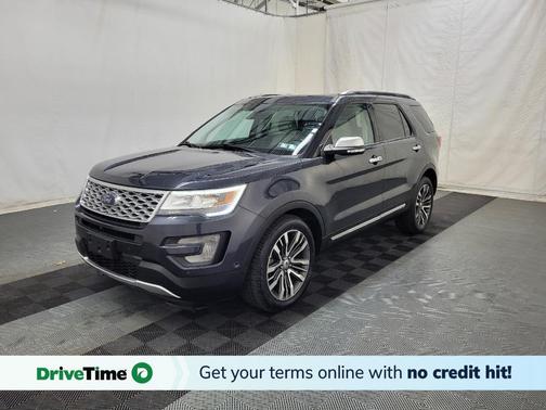Gray 2017 Ford Explorer Platinum