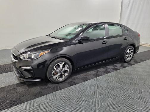 Aurora Black 2019 Kia Forte LXS