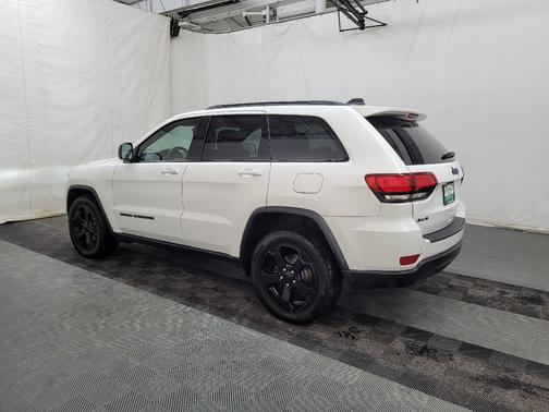 2019 Jeep Grand Cherokee Upland