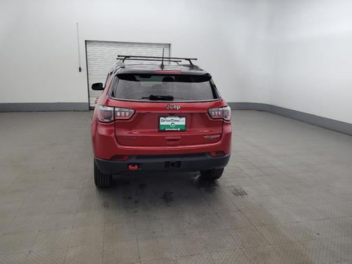Redline Pearlcoat 2018 Jeep Compass Trailhawk