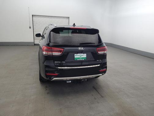 Ebony Black 2016 Kia Sorento SX