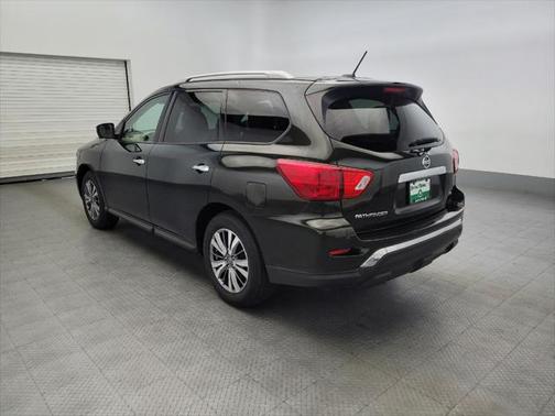 2018 Nissan Pathfinder SL