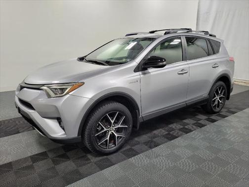 2017 Toyota RAV4 Hybrid SE